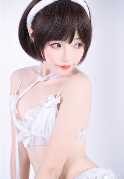 国产时钟芯片_4K在线播放观看