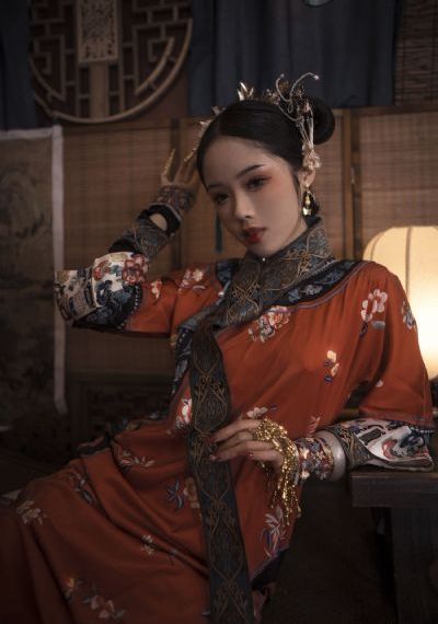 善良年轻岳李银美_蓝光影视在线观看
