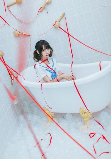 人人爽亚洲美女精品久久久_在线影院观看